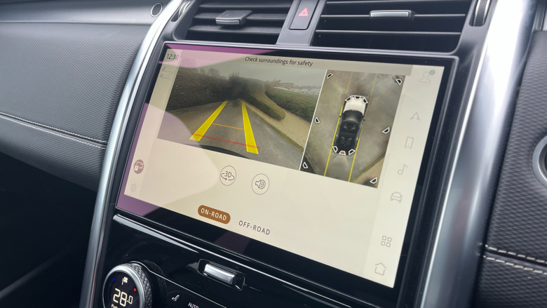 Land Rover Discovery 3.0 D300 R-Dynamic HSE 5dr Auto Diesel Station Wagon